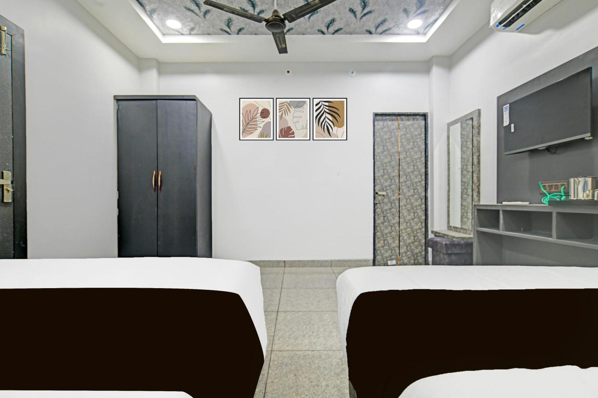 Super Collection O Mahakal Formerly Maharana Pratap Ujjain Exterior photo
